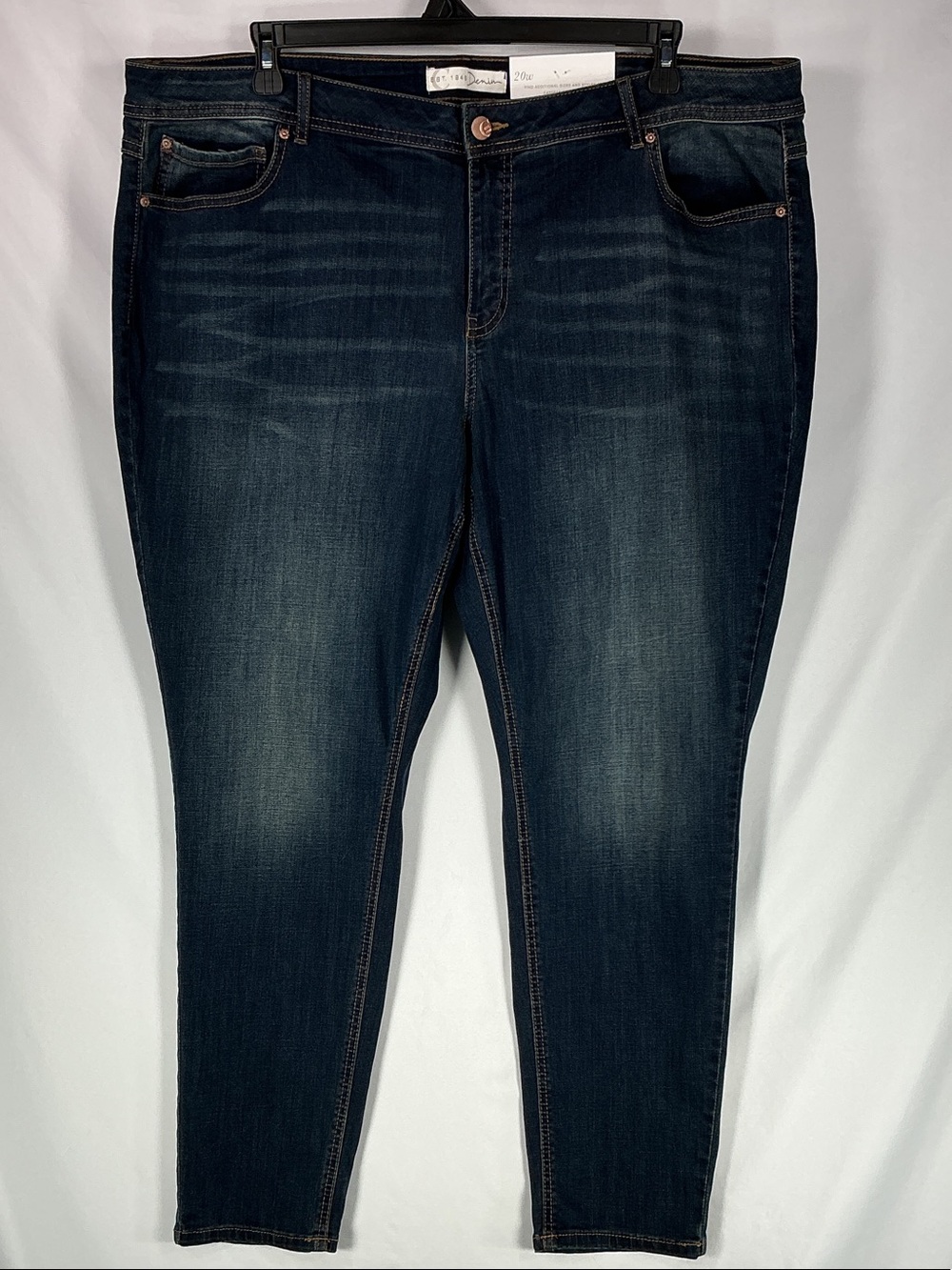 C Est. 1946 NWT Curvy Skinny Jeans 20W Plus Size Shape Enhancing Dark Blue Wash